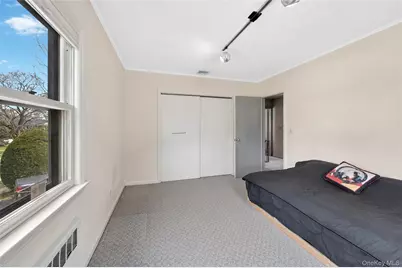 24 Allen Road, Rockville Centre, NY 11570 - Photo 33