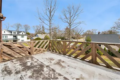 24 Allen Road, Rockville Centre, NY 11570 - Photo 25