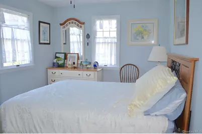 16 Grant Boulevard, Hampton Bays, NY 11946 - Photo 9