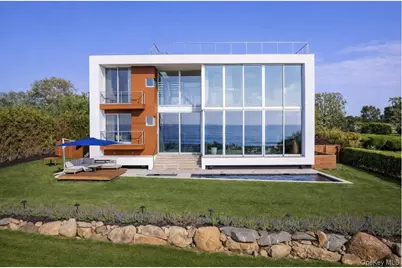 445 Glen Court, Cutchogue, NY 11935 - Photo 1