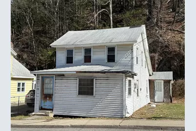 210 Center, Ellenville, NY 12428 - Photo 1