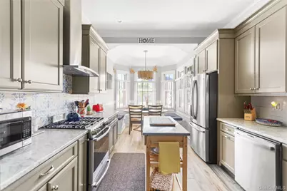 89 Jims Trail, Bayport, NY 11705 - Photo 9