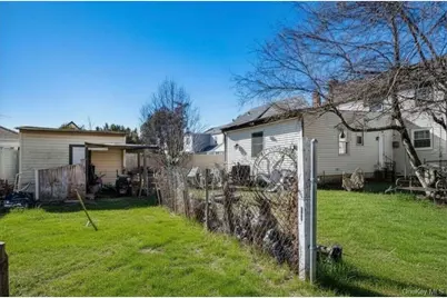 16 Hendrickson Avenue, Hempstead, NY 11550 - Photo 13