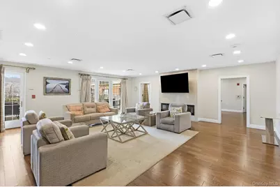 10 Byron Place #804, Larchmont, NY 10538 - Photo 17