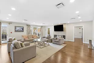 10 Byron Pl, Larchmont, NY 10538 - Photo 17