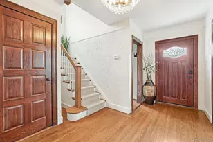 11 Van Buren Pl, White Plains, NY 10603 - Photo 5