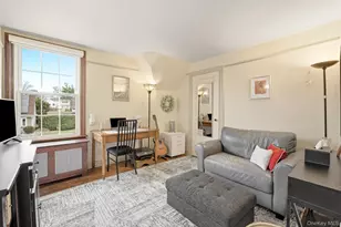 11 Van Buren Pl, White Plains, NY 10603 - Photo 23