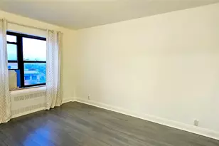 99-05 63rd Dr, Rego Park, NY 11374 - Photo 9