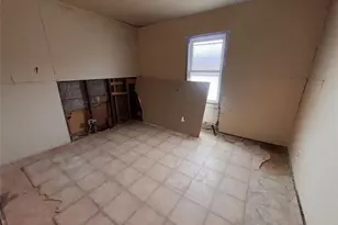 93 Vermont Ave, West Babylon, NY 11704 - Photo 15