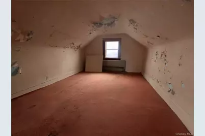 93 Vermont Avenue, West Babylon, NY 11704 - Photo 13