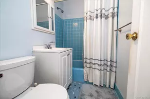 2 Fowler Ave, Lynbrook, NY 11563 - Photo 9