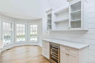 31 Windwood Ct, Westhampton, NY 11977 - Photo 9