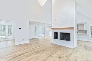 31 Windwood Ct, Westhampton, NY 11977 - Photo 5