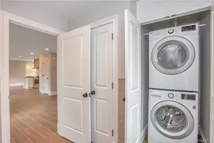 237 Tomahawk St, Baldwin Place, NY 10505 - Photo 7