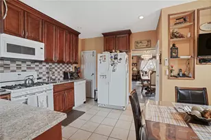 135-48 115th St, Ozone Park, NY 11420 - Photo 11