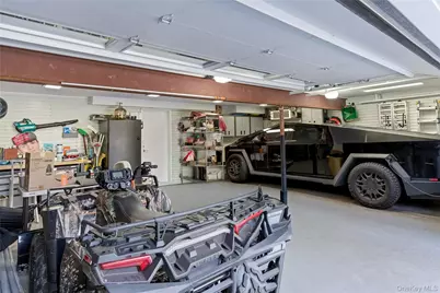 50 Tall Oak Crescent, Oyster Bay, NY 11791 - Photo 37