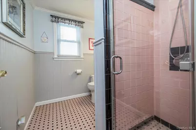 158 Roosevelt Avenue, Freeport, NY 11520 - Photo 13