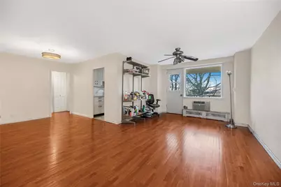 5700 Arlington Avenue #2D, Bronx, NY 10471 - Photo 5