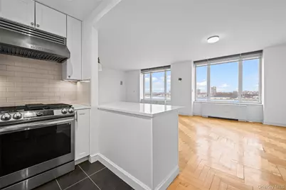 220 Riverside Boulevard #19L, New York, NY 10069 - Photo 13