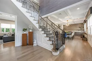 11 Landview Dr, Dix Hills, NY 11746 - Photo 5