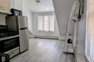 21-46 73rd St, East Elmhurst, NY 11370 - Photo 5