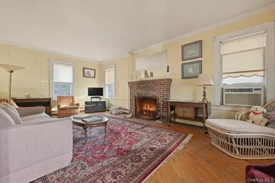 590 Waterview Road, Oceanside, NY 11572 - Photo 3