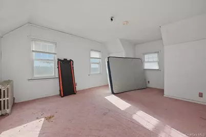 590 Waterview Road, Oceanside, NY 11572 - Photo 17