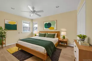 16 Middle Ln, Jericho, NY 11753 - Photo 9