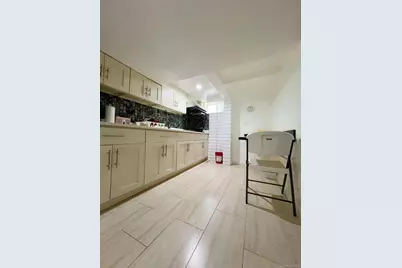 260-01 57th Avenue, Little Neck, NY 11362 - Photo 11