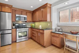 1020 Warburton Ave, Yonkers, NY 10701 - Photo 13