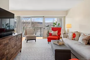 1020 Warburton Ave, Yonkers, NY 10701 - Photo 5