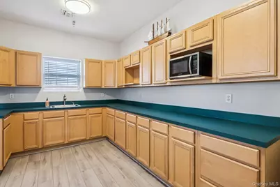 4 Commodore Circle, Port Jefferson Station, NY 11776 - Photo 33