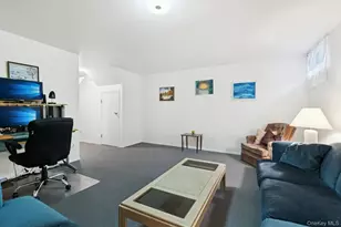 4 Commodore Cir, Port Jefferson Station, NY 11776 - Photo 25