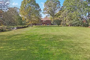 37 Hyatt Rd, Briarcliff Manor, NY 10510 - Photo 35