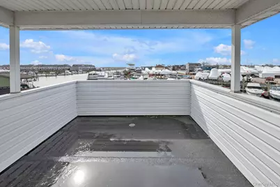 268 Gordon Place, Freeport, NY 11520 - Photo 17