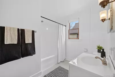 80 Hawley Avenue, Port Chester, NY 10573 - Photo 9