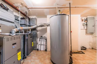 45-12 244th Street, Little Neck, NY 11362 - Photo 31