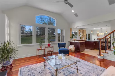 9 Walden Place, Huntington, NY 11743 - Photo 19