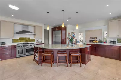 9 Walden Place, Huntington, NY 11743 - Photo 11