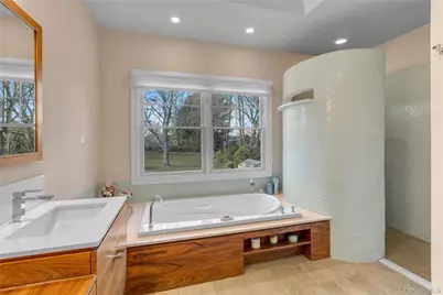 9 Walden Place, Huntington, NY 11743 - Photo 29