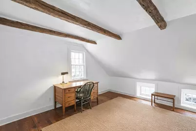 5050 Pequash Avenue, Cutchogue, NY 11935 - Photo 17