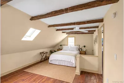 5050 Pequash Avenue, Cutchogue, NY 11935 - Photo 13