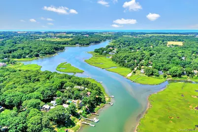 5050 Pequash Avenue, Cutchogue, NY 11935 - Photo 23