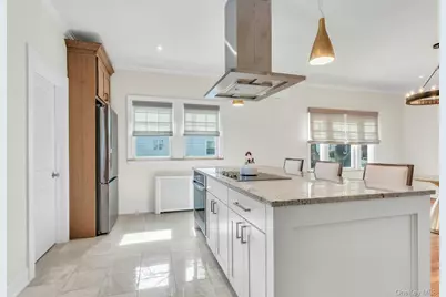 85 Violet Avenue, Floral Park, NY 11001 - Photo 15