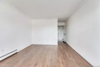 380 Fulton Street #M2, Farmingdale, NY 11735 - Photo 9