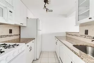 380 Fulton St, Farmingdale, NY 11735 - Photo 3