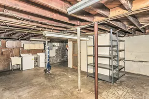 306 Park Ave, Freeport, NY 11520 - Photo 23