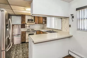 306 Park Ave, Freeport, NY 11520 - Photo 5