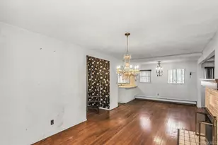 306 Park Ave, Freeport, NY 11520 - Photo 9