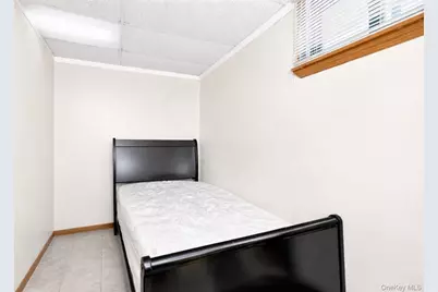 3062 Harding Avenue, Bronx, NY 10465 - Photo 31